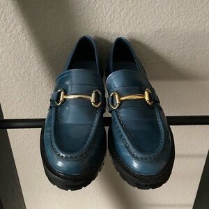 Steve Madden Loafer Blue/Gold Size 6.5